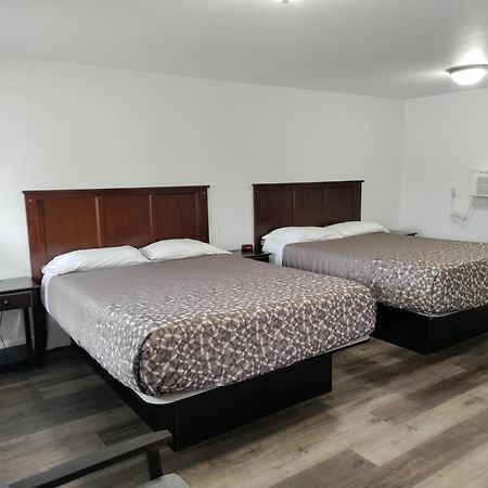Eight Bar B Motel Wilbur Εξωτερικό φωτογραφία