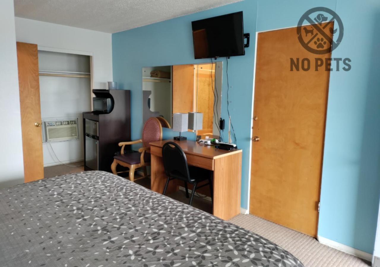 Eight Bar B Motel Wilbur Εξωτερικό φωτογραφία